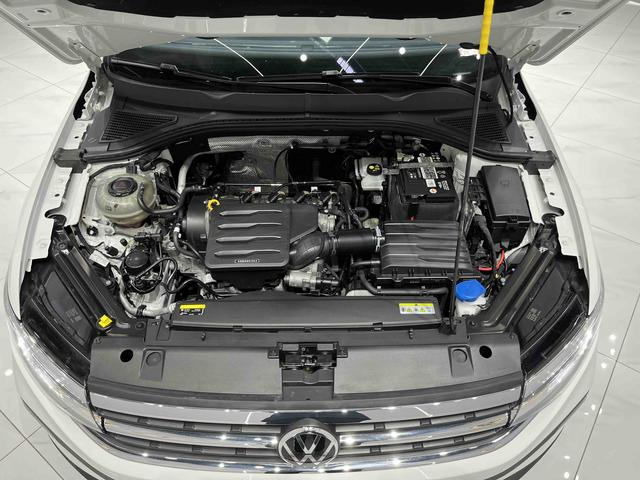 Volkswagen Bora 2023, фото 17
