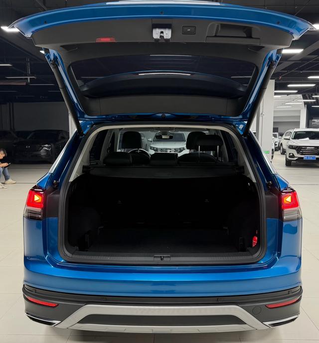 Volkswagen Tayron 2023, фото 14