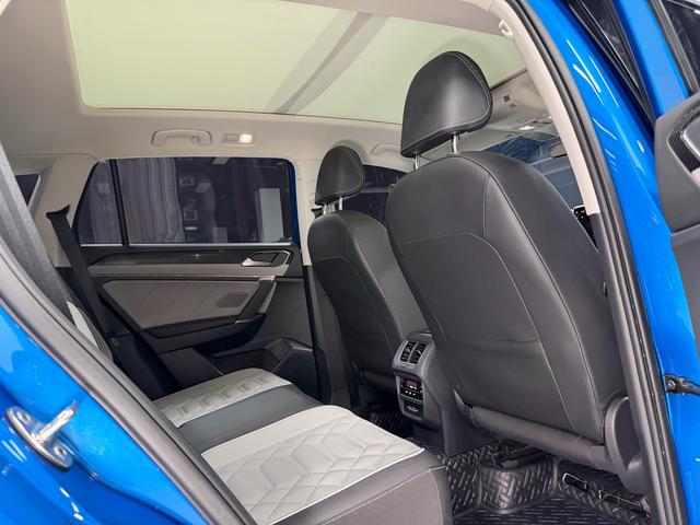 Volkswagen Tayron 2023, фото 16