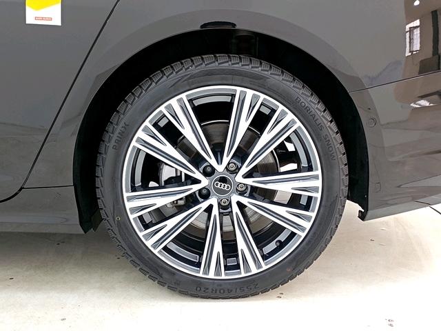 Audi A6L 2025, фото 16