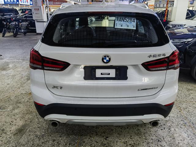 BMW X1 2022, фото 5