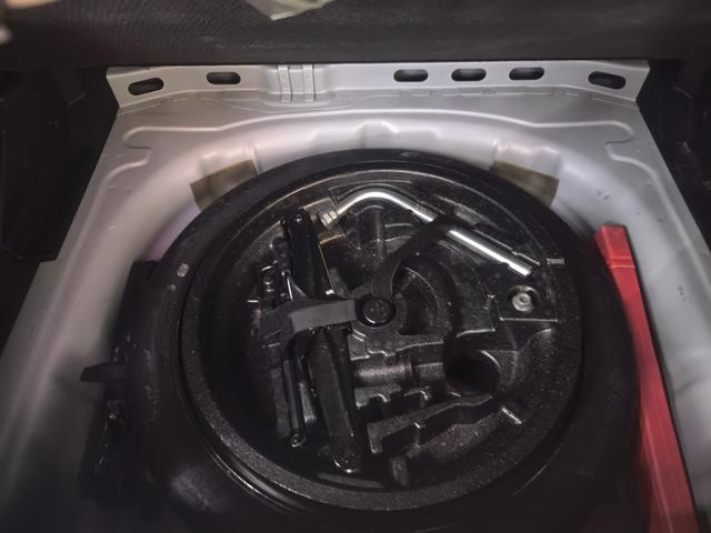Audi Q2L 2022, фото 16