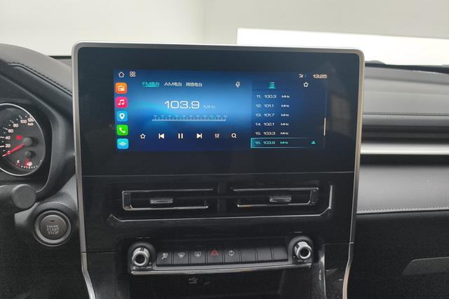 Haval M6 2021, фото 15