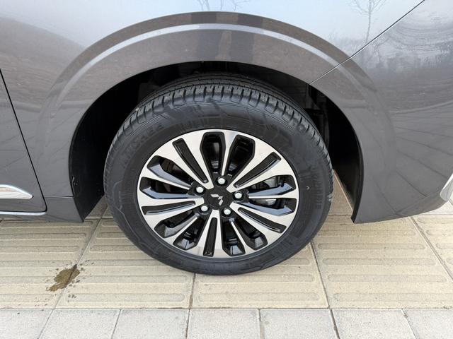 Wuling Jiachen 2022, фото 10