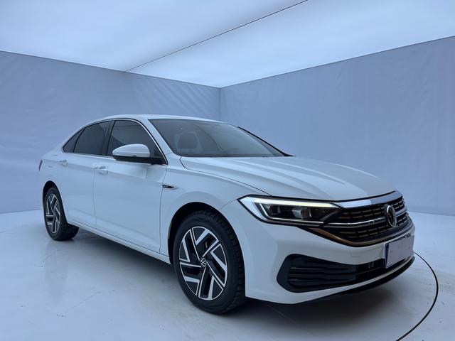 Volkswagen Jetta 2023, фото 3