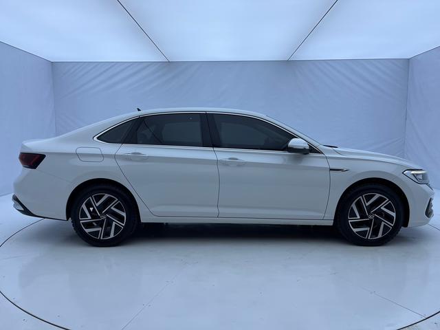 Volkswagen Jetta 2023, фото 8