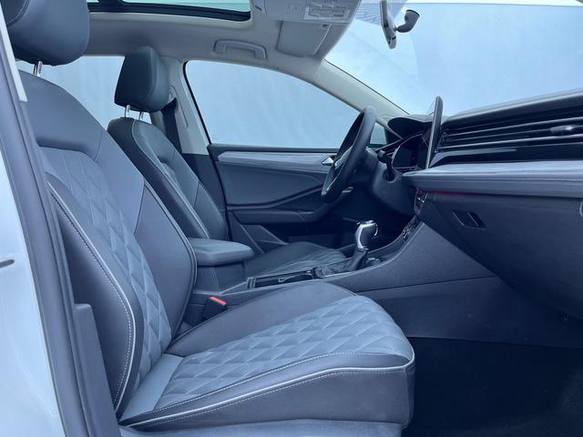 Volkswagen Jetta 2023, фото 13