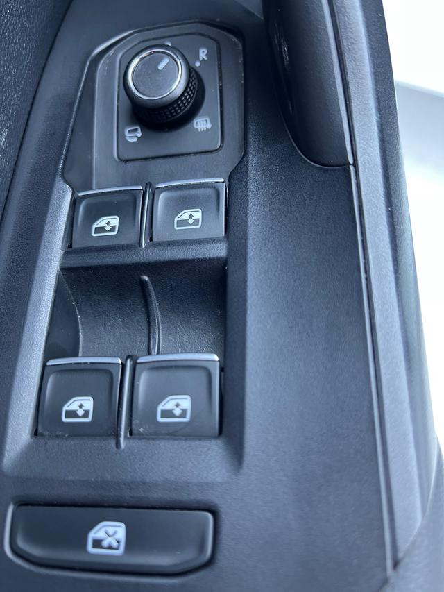 Volkswagen Jetta 2023, фото 15