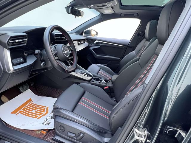 Audi A3 2023, фото 16