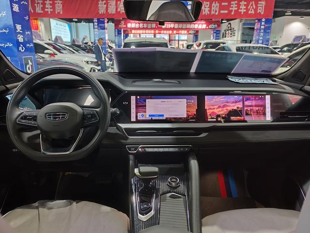 Geely Xingyue L 2024, фото 5