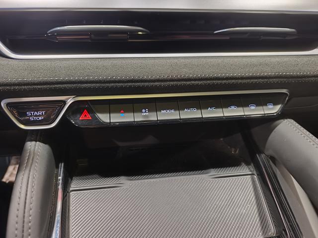 Geely Xingyue L 2024, фото 14