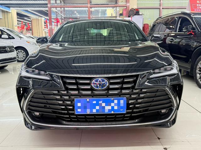 Toyota Avalon 2022, фото 2