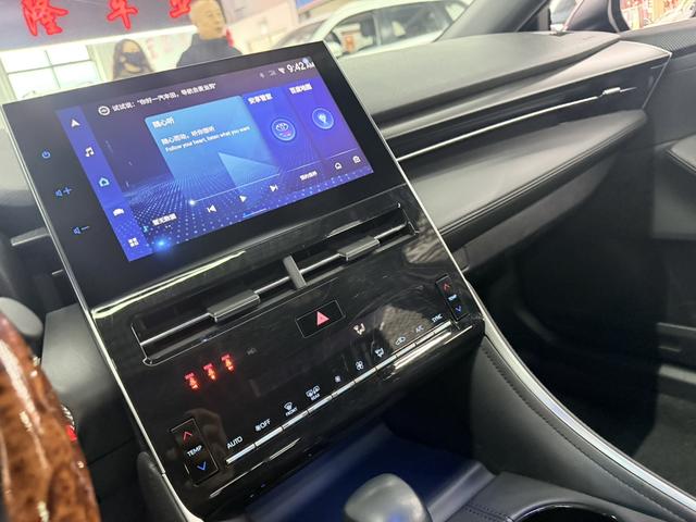 Toyota Avalon 2022, фото 12