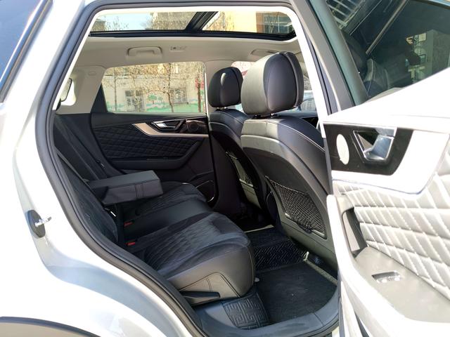 Hongqi HS5 2022, фото 11