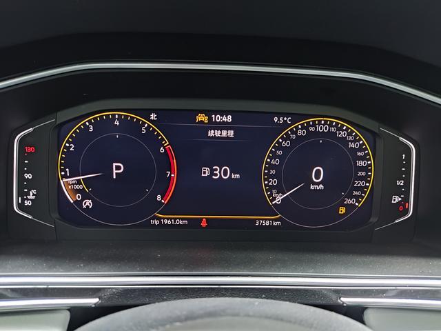 Volkswagen Tiguan 2023, фото 17