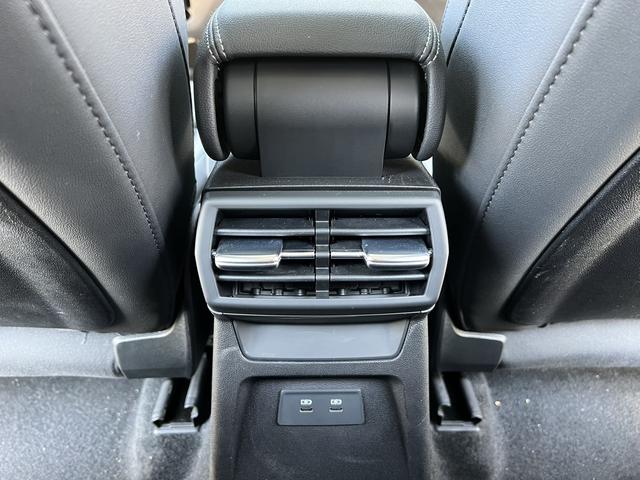 Audi A3 2023, фото 16