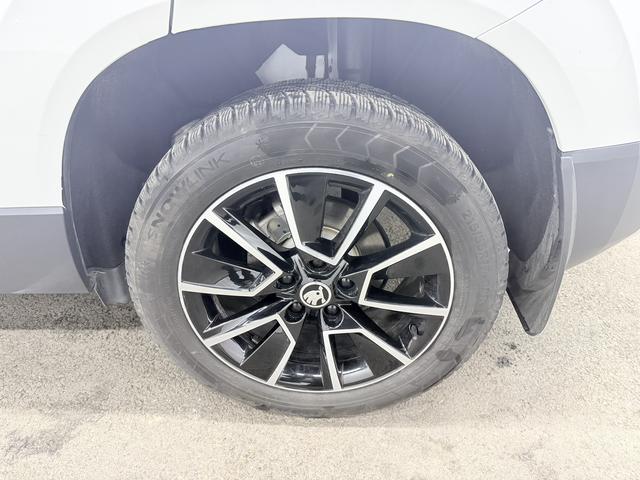 Skoda Karoq 2021, фото 16