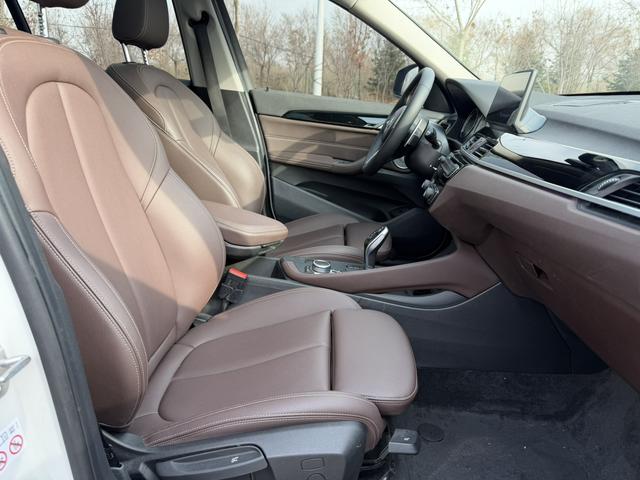 BMW X1 2022, фото 14