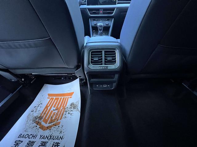 Volkswagen Tiguan 2023, фото 17