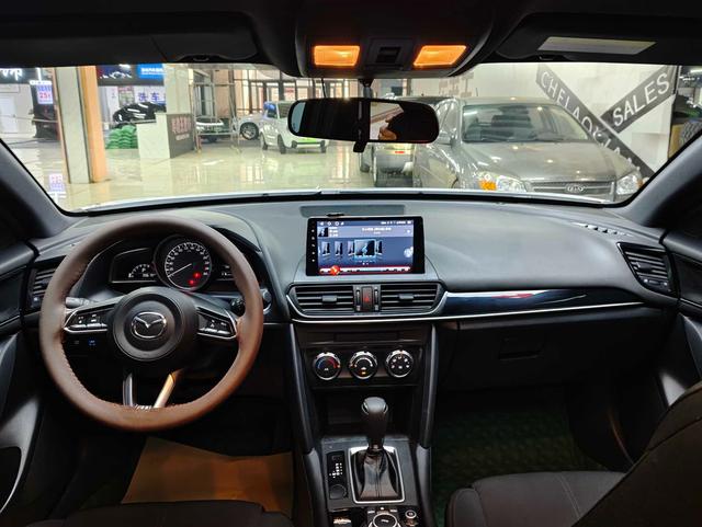 Mazda CX-4 2021, фото 4