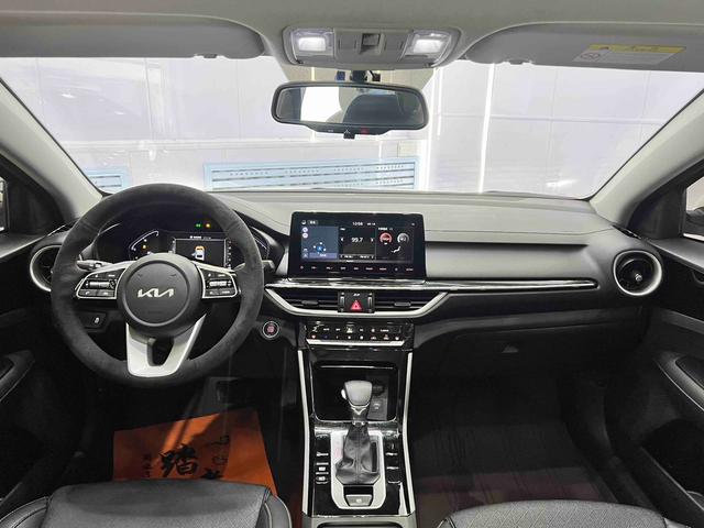 Kia K3 2021, фото 15