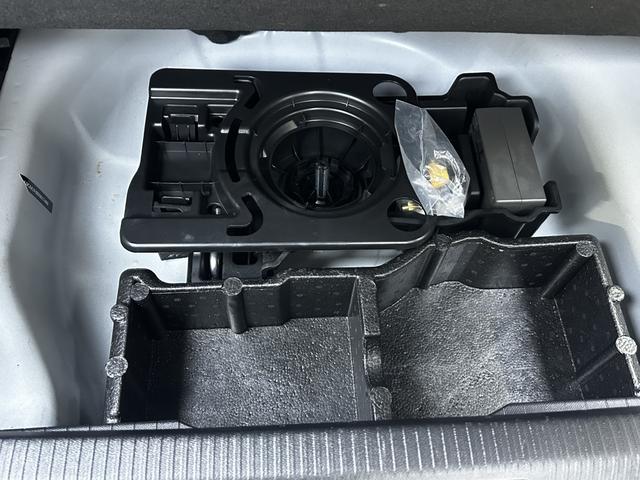 Peugeot 2008 2022, фото 16