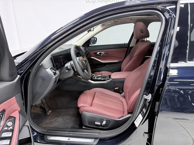 BMW 3 2023, фото 10