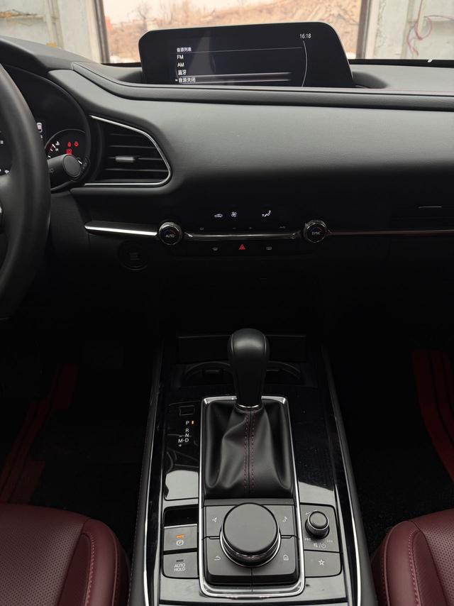 Mazda CX-30 2022, фото 14