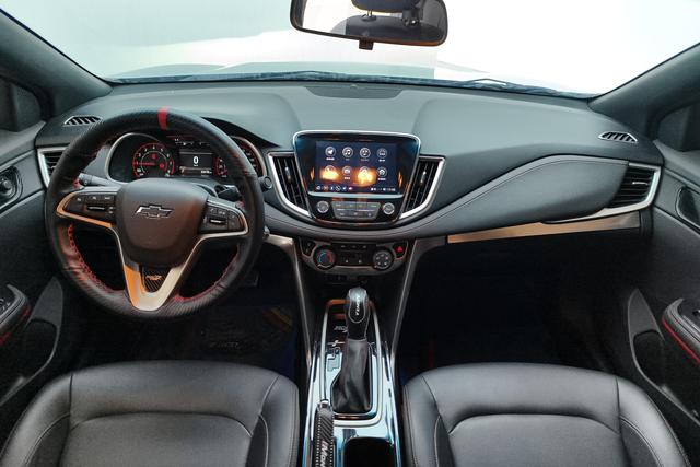 Chevrolet Onix 2022, фото 14