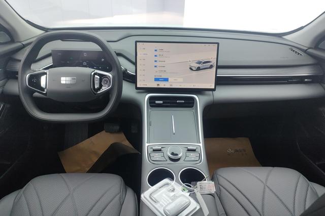 Geely Galaxy L6 2025, фото 14