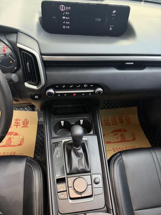 Mazda CX-50 2023, фото 10