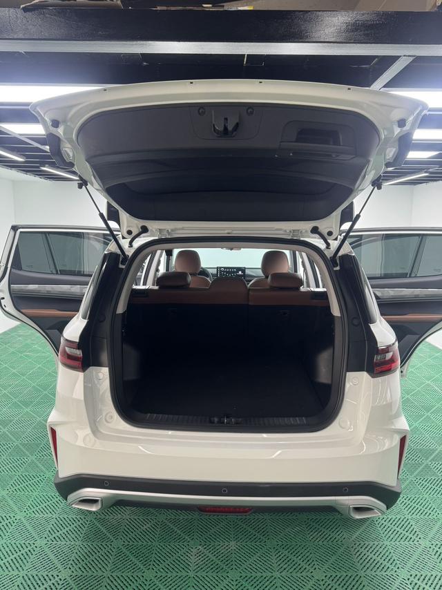 Geely Emgrand X6 2021, фото 9
