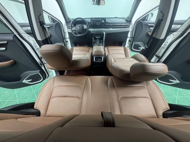 Geely Emgrand X6 2021, фото 11