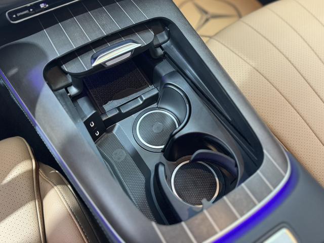 Mercedes-Benz E-Class 2025, фото 10