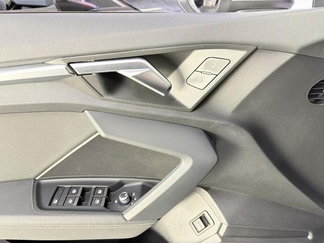 Audi A3 2021, фото 14