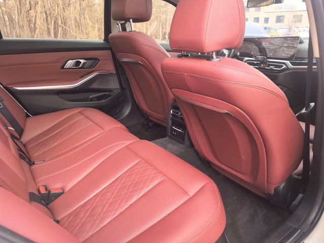 BMW 3 2023, фото 17