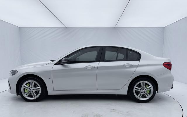 BMW 1 2021, фото 8