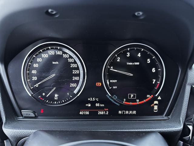 BMW 1 2021, фото 11