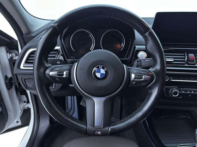 BMW 1 2021, фото 12