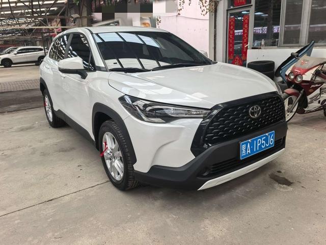 Toyota Corolla Cross 2023, фото 3