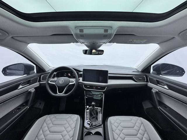 Volkswagen Tayron 2023, фото 10