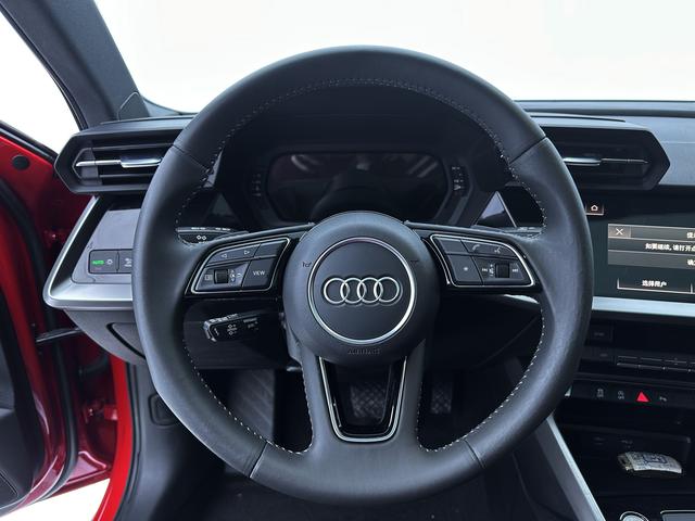 Audi A3 2021, фото 12