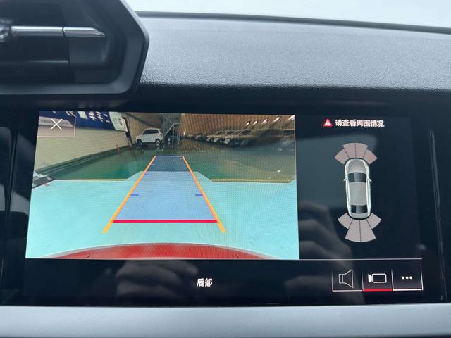 Audi A3 2021, фото 17