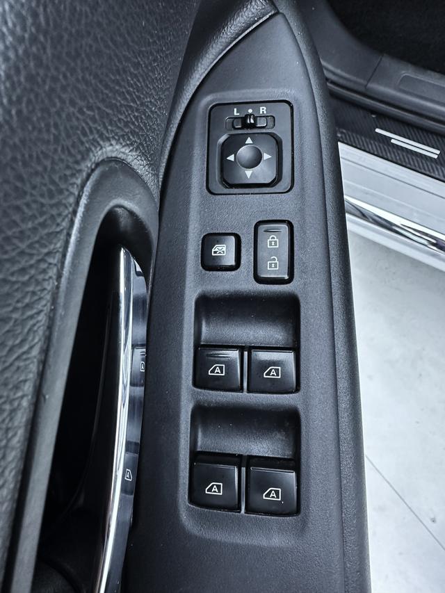 Mitsubishi Outlander 2021, фото 15