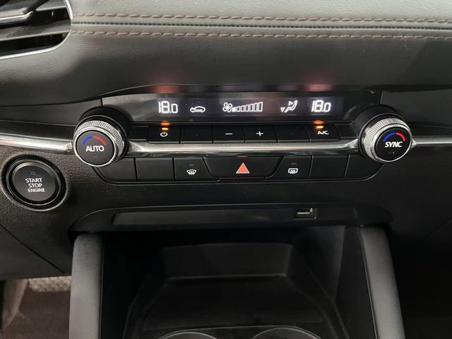 Mazda 3 2023, фото 15
