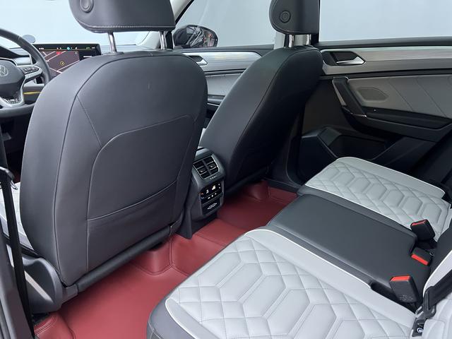Volkswagen Tayron 2023, фото 14
