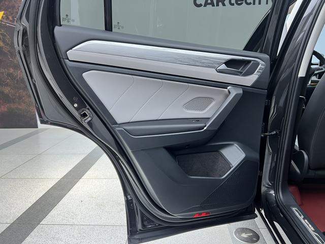 Volkswagen Tayron 2023, фото 16