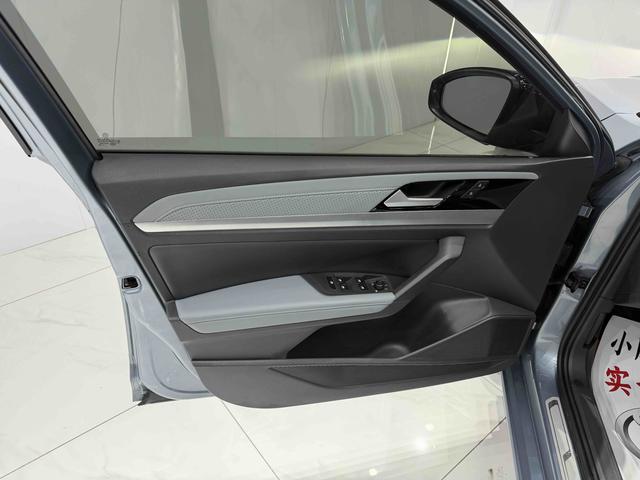 Volkswagen Lavida 2023, фото 14