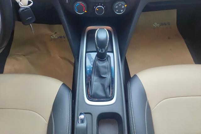 Chevrolet Onix 2022, фото 16