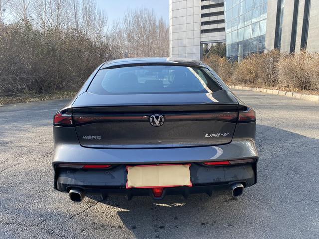 Changan UNI-V 2022, фото 5